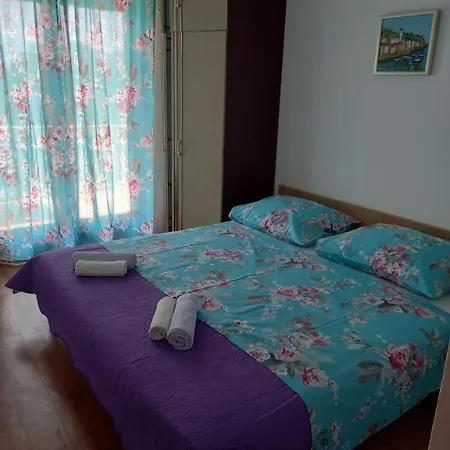 Apartments Triton Rogoznica  Esterno foto