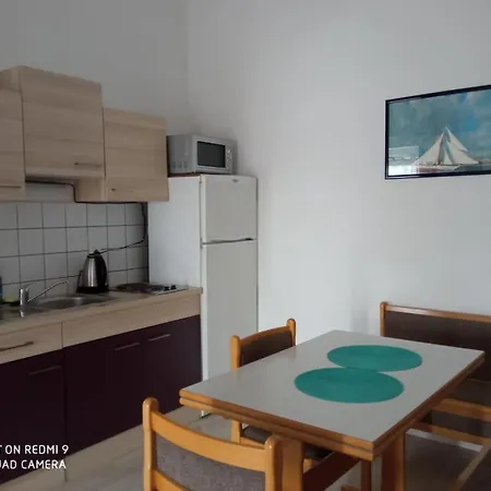 Apartments Triton Rogoznica  Esterno foto