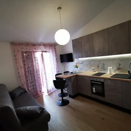Apartments Triton Rogoznica  Esterno foto