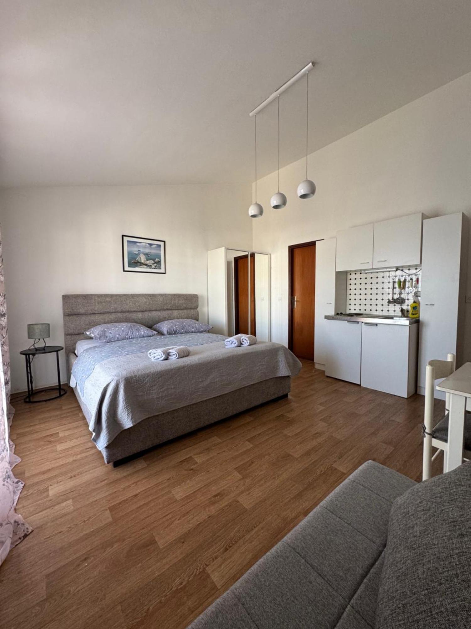 Apartment Triton